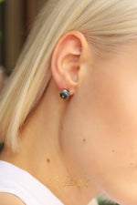 Load image into Gallery viewer, Earring Gold E01