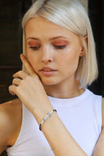Load image into Gallery viewer, Bracelet Gold B15